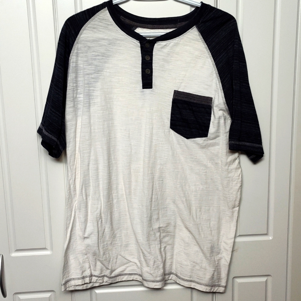 Comfortable & casual t-shirt